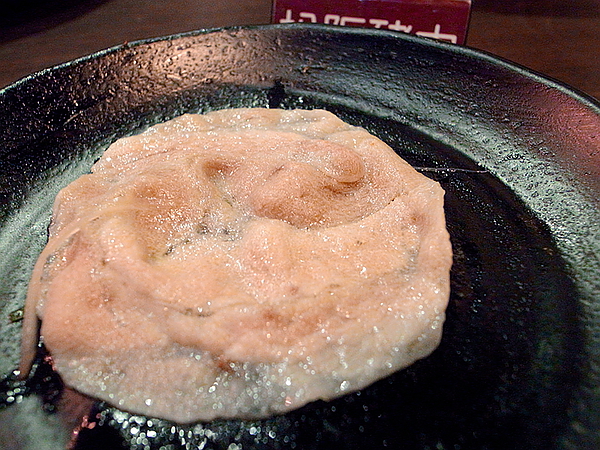 瘋麻辣頂級鴛鴦麻辣火鍋(西門店)：【瘋麻辣頂級鴛鴦麻辣火鍋】來火鍋店不吃火鍋，就是要「戰國花雕雞」吃。到。飽～