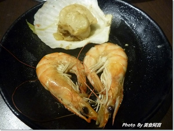 瘋麻辣頂級鴛鴦麻辣火鍋(西門店):【台北市】人氣花雕雞吃到飽「瘋麻辣」