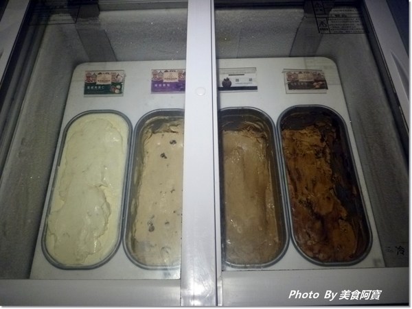 瘋麻辣頂級鴛鴦麻辣火鍋(西門店):【台北市】人氣花雕雞吃到飽「瘋麻辣」