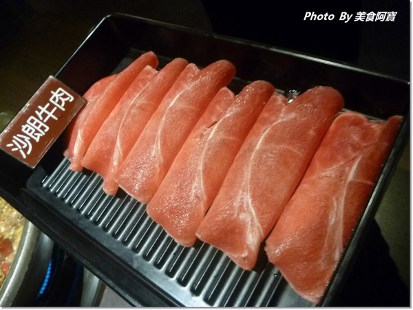 瘋麻辣頂級鴛鴦麻辣火鍋(西門店):【台北市】人氣花雕雞吃到飽「瘋麻辣」