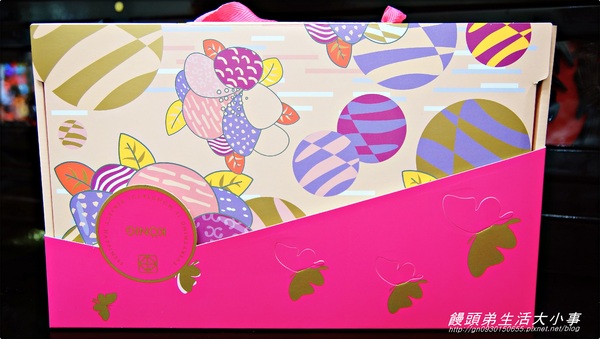 2013金格中秋月餅禮盒試吃：【宅配】采吟月禮盒(星球月餅)♪♪金格食品♪♪