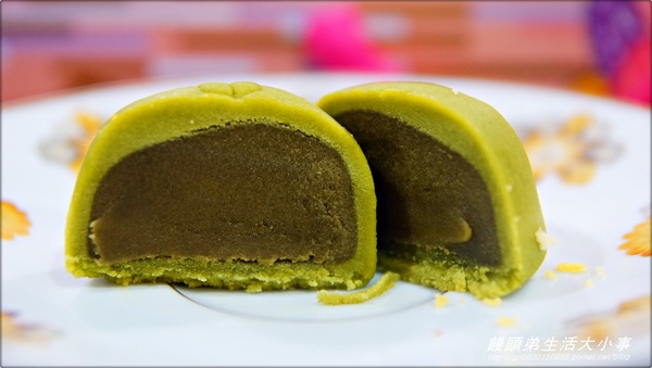 2013金格中秋月餅禮盒試吃：【宅配】采吟月禮盒(星球月餅)♪♪金格食品♪♪