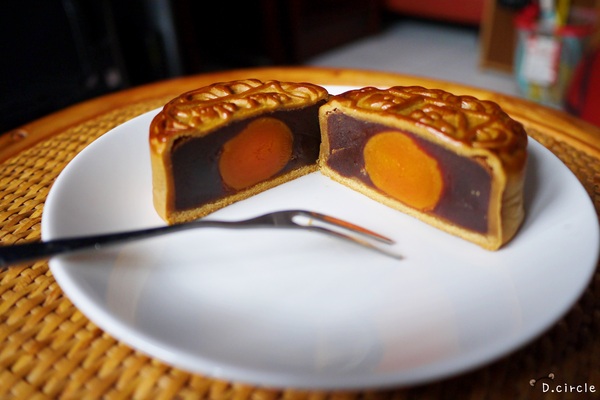 金格食品：體驗●金格『采吟月中秋禮盒』-2013太空美味之旅~遇上月餅星球~~✰