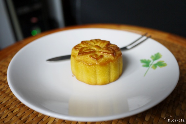 金格食品：體驗●金格『采吟月中秋禮盒』-2013太空美味之旅~遇上月餅星球~~✰