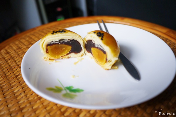 金格食品：體驗●金格『采吟月中秋禮盒』-2013太空美味之旅~遇上月餅星球~~✰