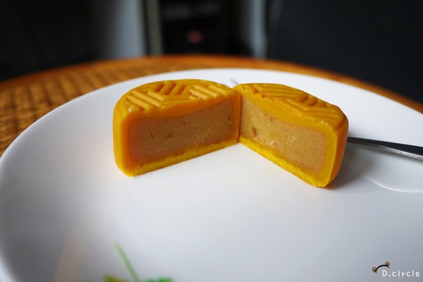 金格食品：體驗●金格『采吟月中秋禮盒』-2013太空美味之旅~遇上月餅星球~~✰