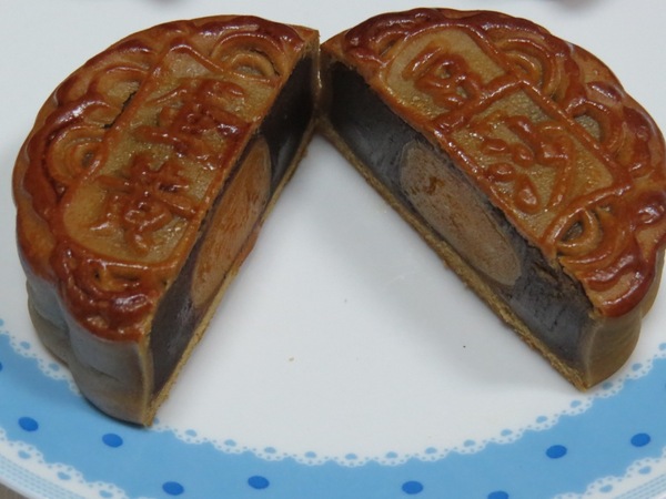 金格食品股份有限公司:漫步星球的『2013金格-沐繪月中秋禮盒』