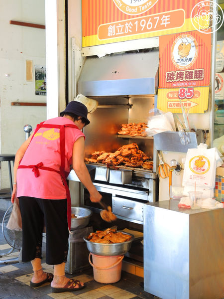三吉外賣(西門町武昌店)：呷飽祙【台北萬華･三吉外賣】老字號滷味炸物碳烤專賣店