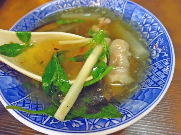 【台北萬華美食】正老牌魷魚平-好喝的魷魚羹湯