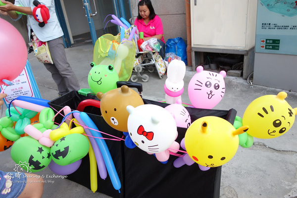 華山文創園區~香港週民俗文化:遊。華山文創香港周+現在一餐一口包子就飽了!+法式野餐電影院Vive La Vie!