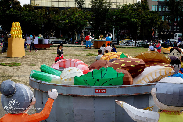 華山文創園區~香港週民俗文化:遊。華山文創香港周+現在一餐一口包子就飽了!+法式野餐電影院Vive La Vie!