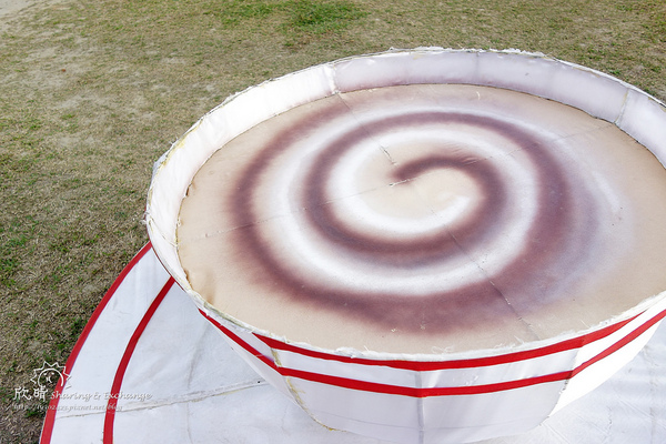 華山文創園區~香港週民俗文化:遊。華山文創香港周+現在一餐一口包子就飽了!+法式野餐電影院Vive La Vie!