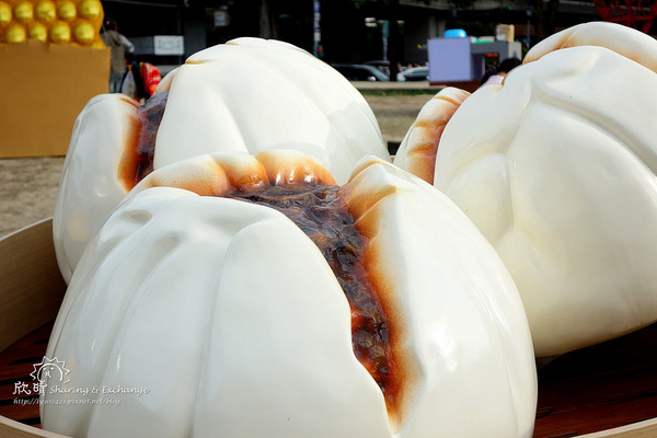 華山文創園區~香港週民俗文化:遊。華山文創香港周+現在一餐一口包子就飽了!+法式野餐電影院Vive La Vie!