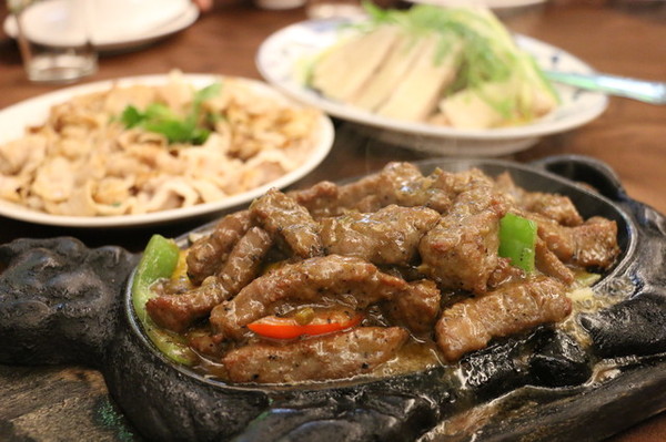 聯榮川菜館：<台北|內湖>記憶中的好味道~聯榮川菜餐廳*捷運西湖站