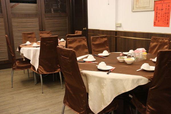 聯榮川菜館：<台北|內湖>記憶中的好味道~聯榮川菜餐廳*捷運西湖站