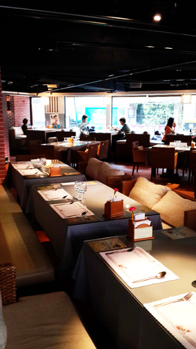 街角二號音樂主題餐廳:【羽諾食記】街角二號