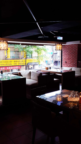 街角二號音樂主題餐廳：【羽諾食記】街角二號