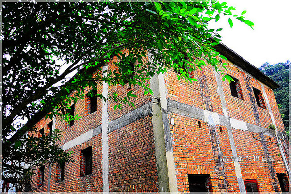 猴硐煤礦博物園區:【新北】瑞芳區。《猴硐煤礦博物園區》第五站:礦工宿舍(內寮仔)、瑞三本坑、內店仔