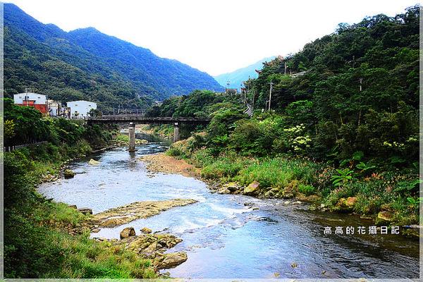 猴硐煤礦博物園區:【新北】瑞芳區。《猴硐煤礦博物園區》第三站:復興橋、柴油機車庫、舊本坑吊橋遺跡、猴硐壺穴地形
