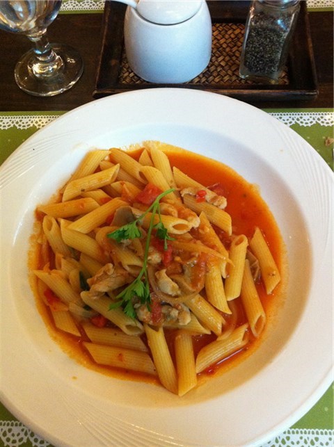 雞肉筆管麵 - 內湖區的CaLACaLA義大利廚房)