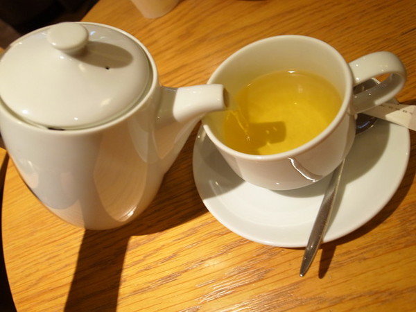 溫德德式烘焙餐館(內湖店)：＜台北｜內湖＞超誘人太陽蛋＃豬排～溫德德式烘焙餐館