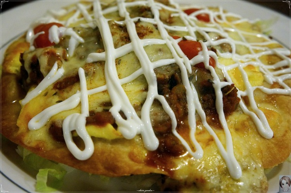 鄉香美墨西餐:台北 天母 鄉香~墨西哥式早午餐披薩=中式蛋餅??