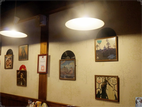 鄉香美墨西餐:台北 天母 鄉香~墨西哥式早午餐披薩=中式蛋餅??