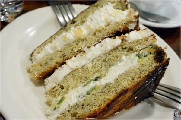 鄉香美墨西餐:台北 天母 鄉香~墨西哥式早午餐披薩=中式蛋餅??