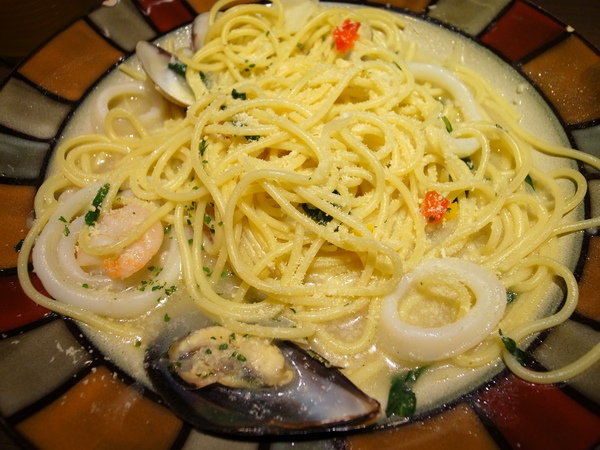 炭為觀止炭烤PIZZA屋Bake King Pizza Pub(西湖店)：<食記> 炭為觀止炭烤PIZZA屋