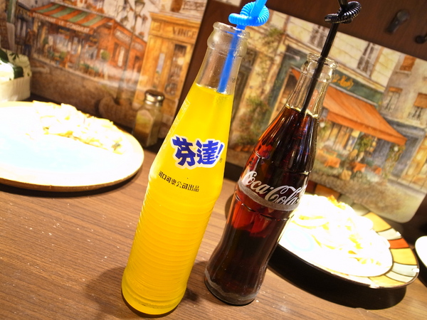 炭為觀止炭烤PIZZA屋Bake King Pizza Pub(西湖店)：<食記> 炭為觀止炭烤PIZZA屋