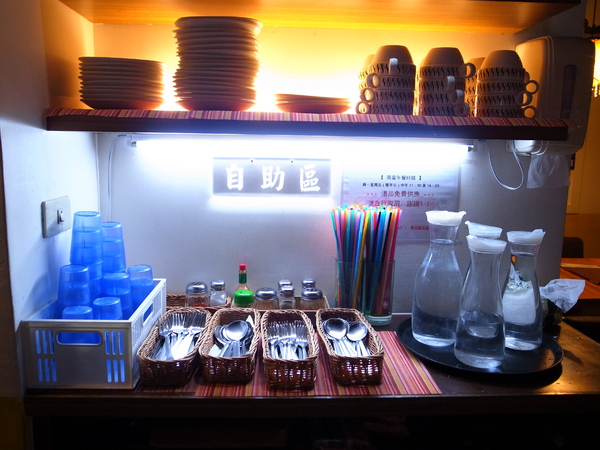 炭為觀止炭烤PIZZA屋Bake King Pizza Pub(西湖店)：<食記> 炭為觀止炭烤PIZZA屋