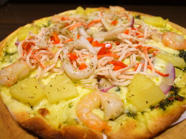 炭為觀止炭烤PIZZA屋Bake King Pizza Pub(西湖店)：<食記> 炭為觀止炭烤PIZZA屋