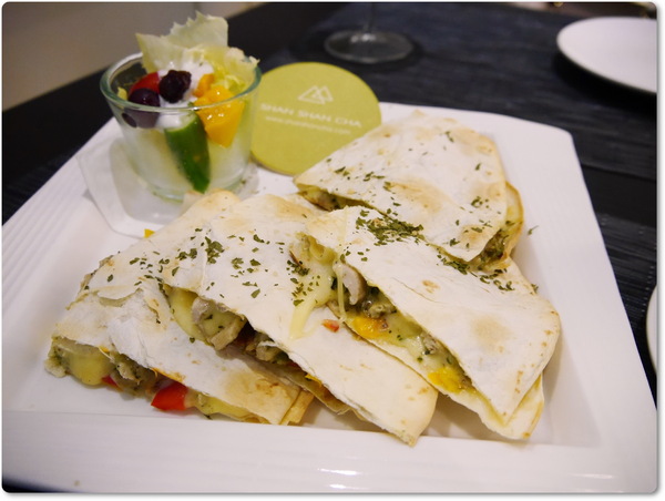 山山來茶SHAN SHAN CHA(內湖店):【捷運西湖站】山山來茶SHAN SHAN CHA (窩客島體驗下午茶雙人套餐)