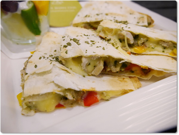 山山來茶SHAN SHAN CHA(內湖店):【捷運西湖站】山山來茶SHAN SHAN CHA (窩客島體驗下午茶雙人套餐)