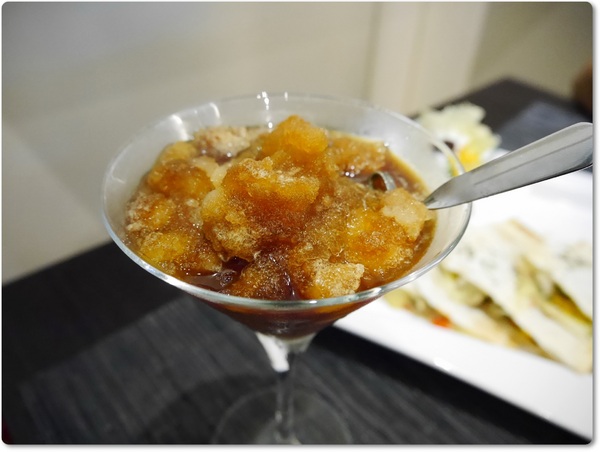 山山來茶SHAN SHAN CHA(內湖店):【捷運西湖站】山山來茶SHAN SHAN CHA (窩客島體驗下午茶雙人套餐)