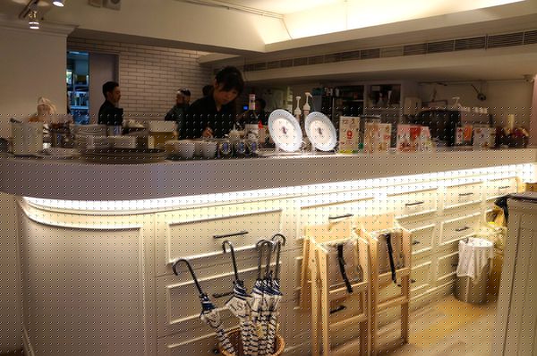 Dazzling Cafe Pink(1店)：Dazzling cafe ♥pink ♥季節限定 ♥新產品