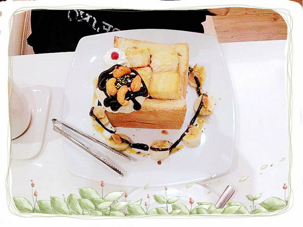 Dazzling Cafe蜜糖土司(Mint):〝 Dazzling Cafe〞令人為之瘋狂❤甘願排隊也要吃的蜜糖吐司❤