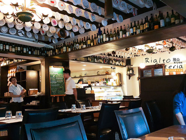 雅朵碟子義大利廚房 Rialto Osteria(光復店)：【國父紀念館站 | 雅朵義大利餐館】手工製麵/PIZZA 商業午餐大滿足