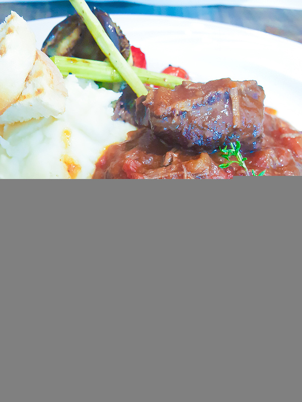 雅朵碟子義大利廚房 Rialto Osteria(光復店)：【國父紀念館站 | 雅朵義大利餐館】手工製麵/PIZZA 商業午餐大滿足