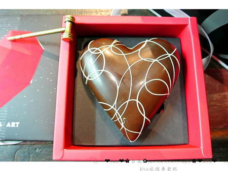 安娜可可藝術坊 ANNA COCOA ART(內湖店):【食記】oO。台北 安娜可可藝術坊 Anna cocoa arts 情人節告白巧克力及道歉巧克力,敲敲我的心,讓對方知道你的心~。o○。