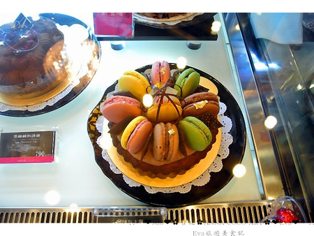 安娜可可藝術坊 ANNA COCOA ART(內湖店):【食記】oO。台北 安娜可可藝術坊 Anna cocoa arts 情人節告白巧克力及道歉巧克力,敲敲我的心,讓對方知道你的心~。o○。