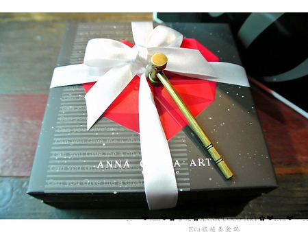 安娜可可藝術坊 ANNA COCOA ART(內湖店):【食記】oO。台北 安娜可可藝術坊 Anna cocoa arts 情人節告白巧克力及道歉巧克力,敲敲我的心,讓對方知道你的心~。o○。