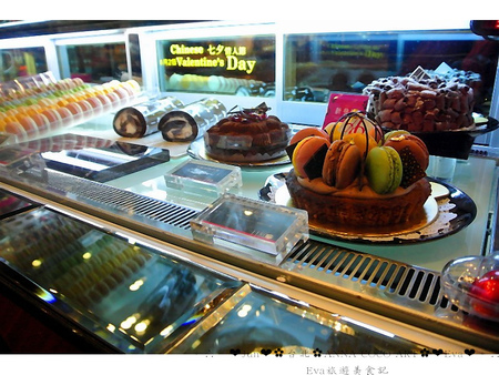 安娜可可藝術坊 ANNA COCOA ART(內湖店):【食記】oO。台北 安娜可可藝術坊 Anna cocoa arts 情人節告白巧克力及道歉巧克力,敲敲我的心,讓對方知道你的心~。o○。