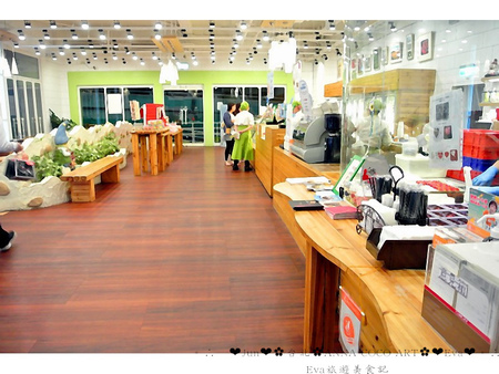 安娜可可藝術坊 ANNA COCOA ART(內湖店):【食記】oO。台北 安娜可可藝術坊 Anna cocoa arts 情人節告白巧克力及道歉巧克力,敲敲我的心,讓對方知道你的心~。o○。