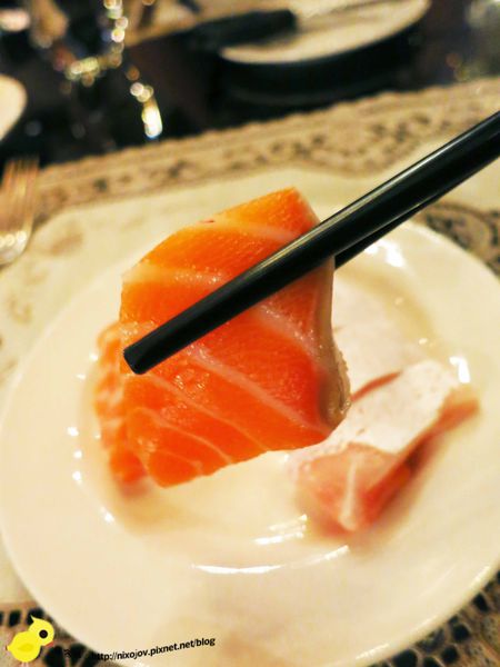 【台北】君品酒店雲軒西餐廳-龍蝦牛排大餐(吃到飽)