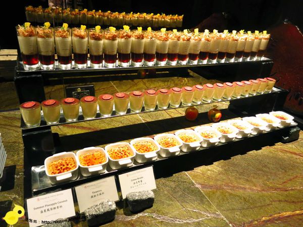 【台北】君品酒店雲軒西餐廳-龍蝦牛排大餐(吃到飽)