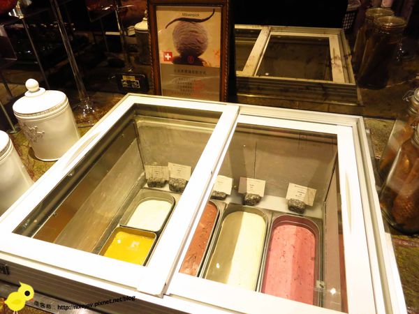 【台北】君品酒店雲軒西餐廳-龍蝦牛排大餐(吃到飽)