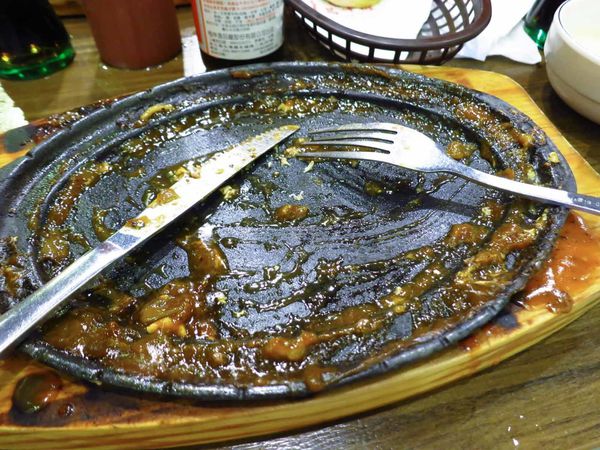 【蘆洲餐廳】皇品牛排-比臉還要大二倍以上的雞排