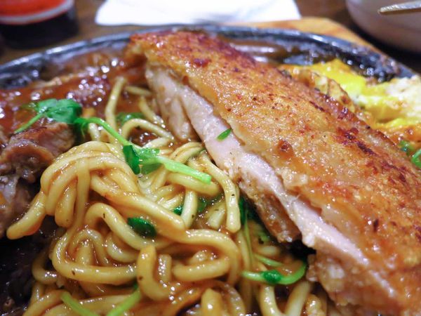 【蘆洲餐廳】皇品牛排-比臉還要大二倍以上的雞排