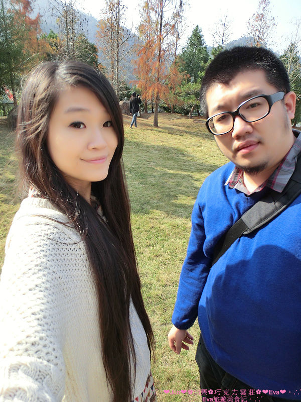 巧克力雲莊：【食、遊記】oO。。苗栗　巧克力雲莊　想了一世紀才又吃到的移山倒海草冰，簡直是把整座的草莓園搬來眼前，快來看看有多澎湃～o○。